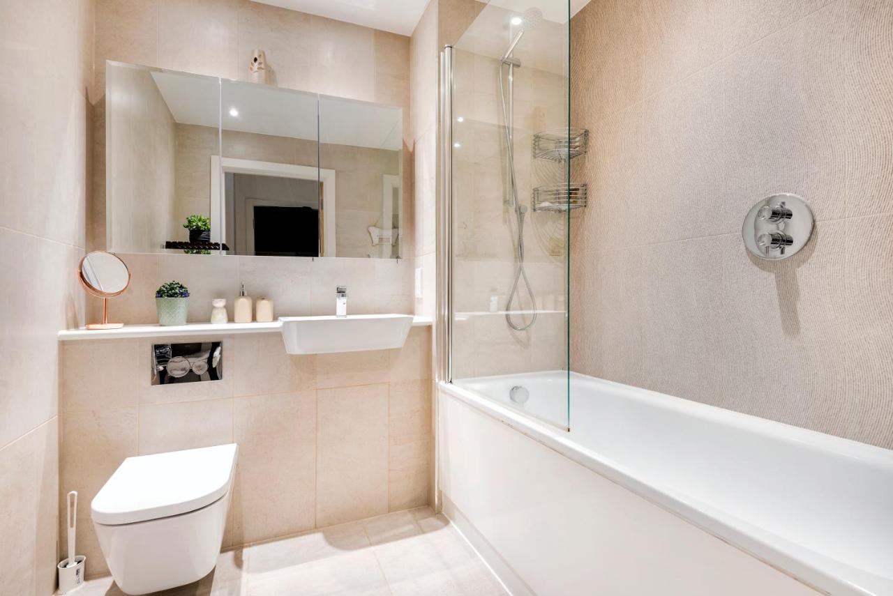 Bright & Comfy In Canary Wharf O2 Excel Apartment *